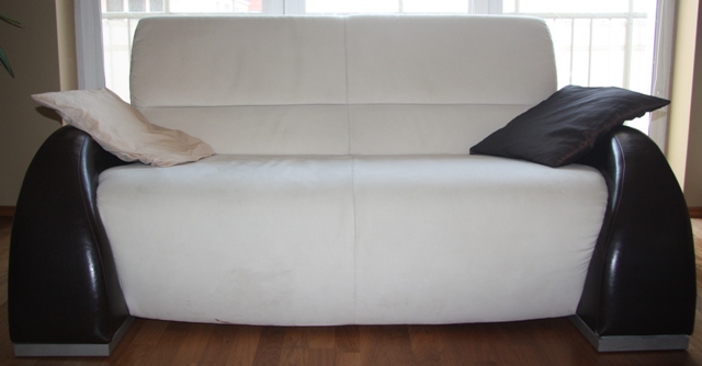 sofa 1.jpg