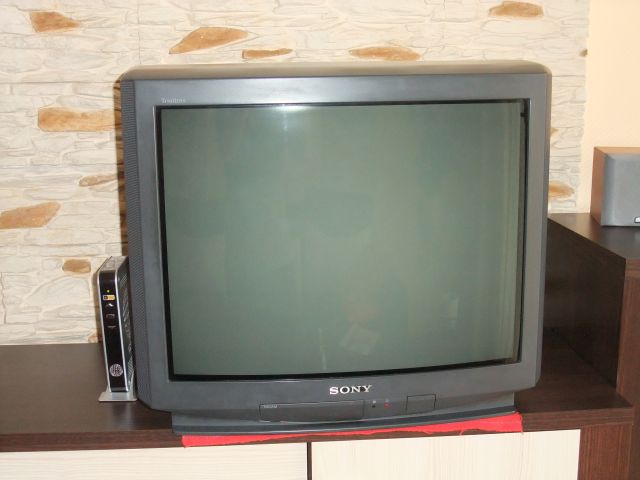 TV1.jpg